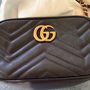 Gucci Black Chevron Leather Crossbody Bag AS IS